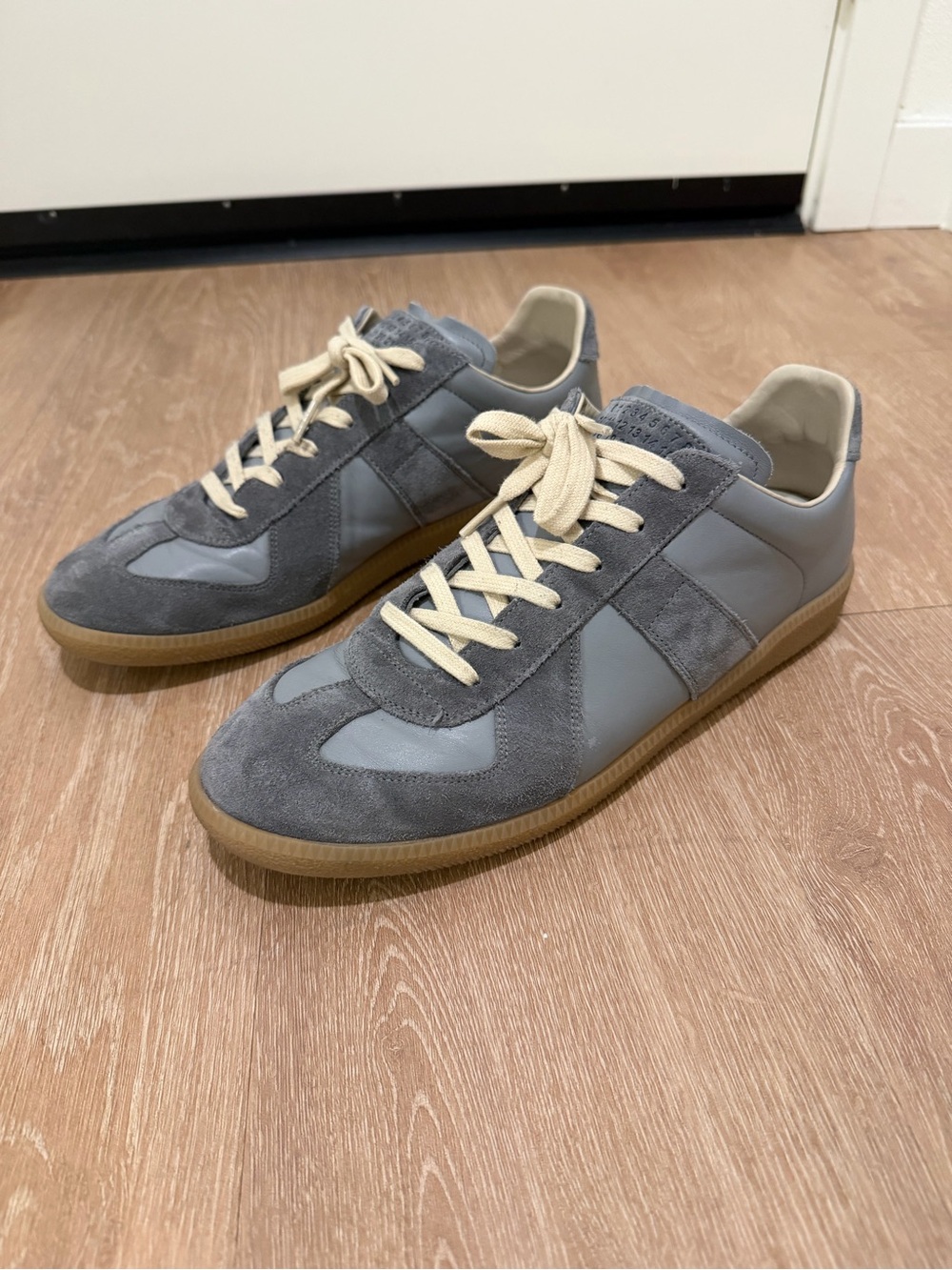 Maison Margiela Men’s Replica Sneaker in Dawn Blue US11